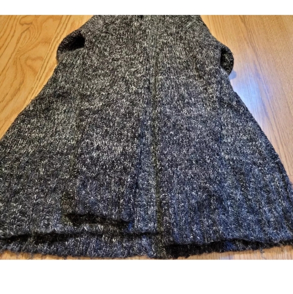 Sylc Camisa Women's Cardigan Sweater Size: Medium - Picture 12 of 12